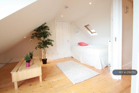 undefined, Hale Lane, Mill Hill, NW7