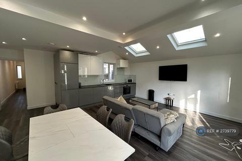 3 bedroom flat to rent, Mount Road, London, NW4