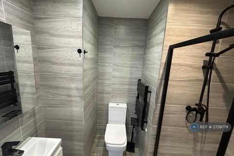 3 bedroom flat to rent, Mount Road, London, NW4