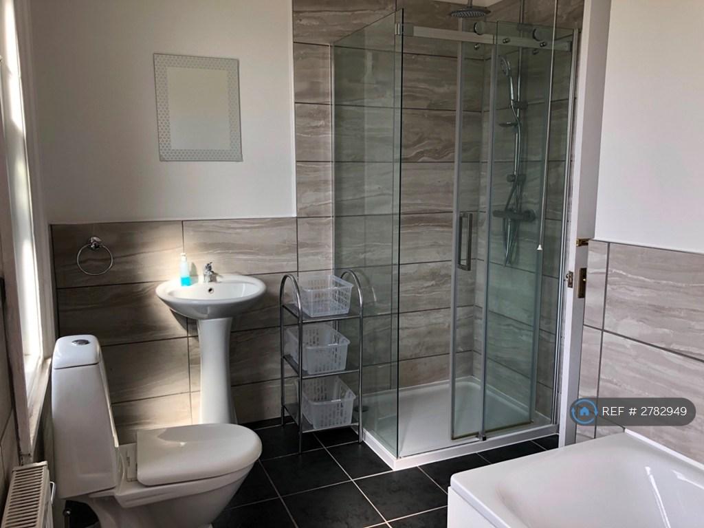 First Floor Bathroom