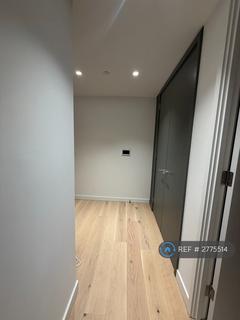 1 bedroom flat to rent, Pilot Walk, London, SE10