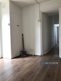 3 bedroom flat to rent, Wakefield Street, London, E6