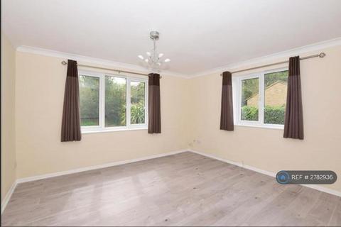 undefined, Fairbairn Close, Purley, CR8