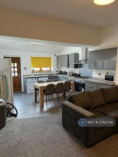 1 bedroom in a house share to rent, Beckside Road, Bradford, BD7