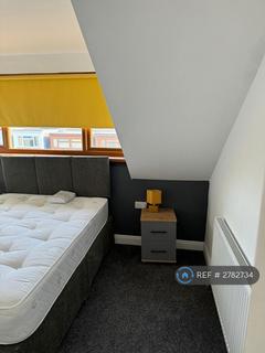 1 bedroom in a house share to rent, Beckside Road, Bradford, BD7