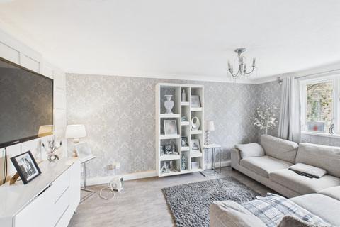 undefined, Digby Garth, Bransholme, Hull, HU7 4NW