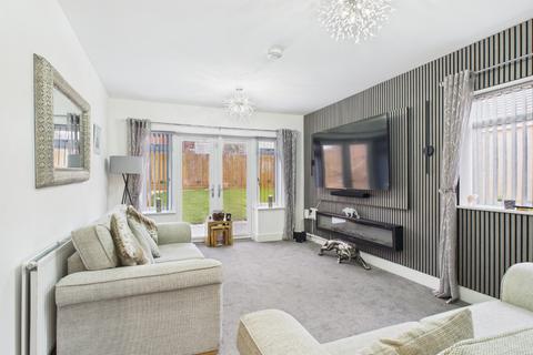 2 bedroom detached bungalow for sale, Driffield Road, Driffield YO25