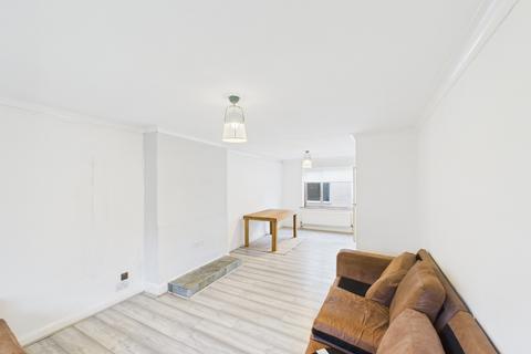 3 bedroom terraced house for sale, Cotterdale, Hull, HU7 4AB