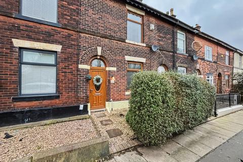 2 bedroom terraced house for sale, Dumers Lane, Radcliffe, M26