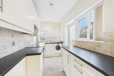 3 bedroom terraced house for sale, Hotham Road North, Hull, HU5 4NJ
