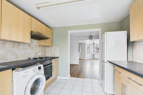 undefined, Sunningdale Road, Hull,  HU4 6JB