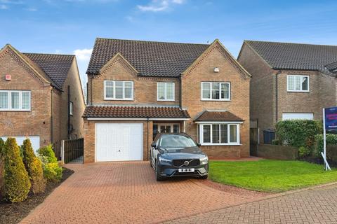 4 bedroom detached house for sale, Bakersfield, Wrawby, Brigg, DN20 8SZ