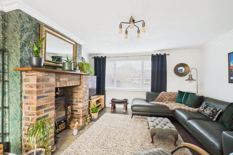 4 bedroom semi-detached house for sale, Garton-On-The-Wolds, East Riding of Yorkshire YO25