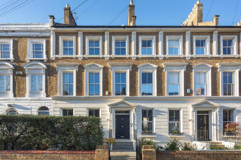 4 bedroom terraced house for sale, Trafalgar Avenue, London, SE15.