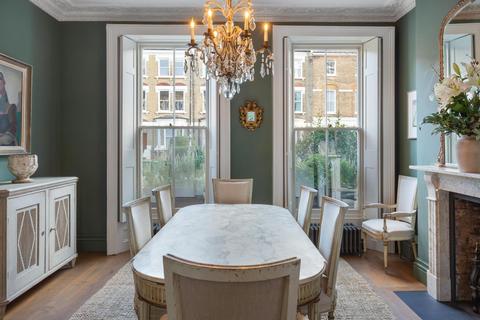 4 bedroom terraced house for sale, Trafalgar Avenue, London, SE15.