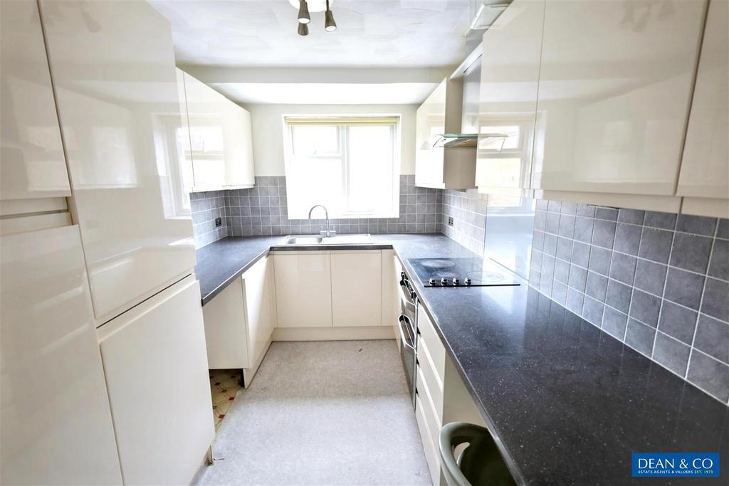 Kitchen.jpg
