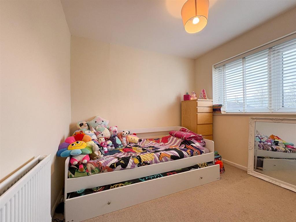Bedroom2-3.jpg