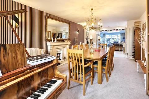 undefined, Woodthorpe Drive, Mapperley, Nottingham