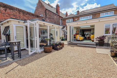 undefined, Woodthorpe Drive, Mapperley, Nottingham