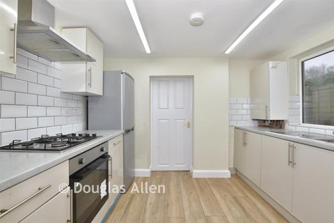 undefined, Landseer Avenue, London E12