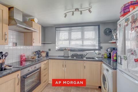 2 bedroom apartment for sale, Gloucester Close, Enfield, Redditch, B97