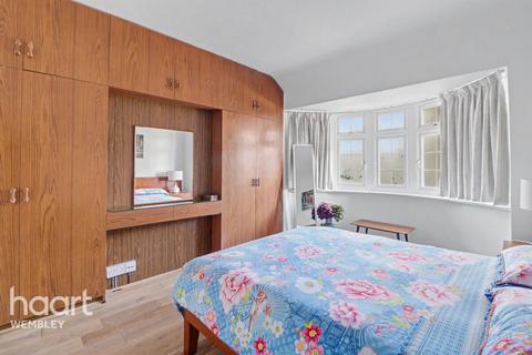5 bedroom semi-detached house for sale, Alverstone Road, Wembley