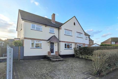 undefined, Robin Hood Road, Woking GU21