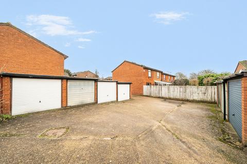 2 bedroom terraced house for sale, Fincham Close, Ickenham, Uxbridge