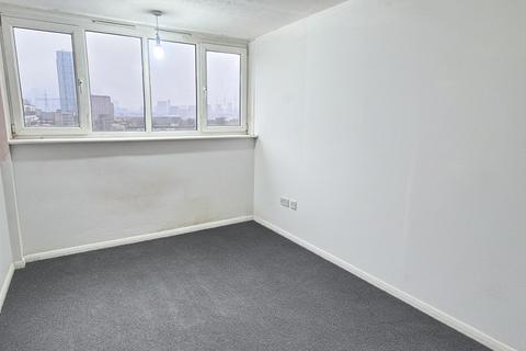 2 bedroom flat to rent, Canning Town, London, E16