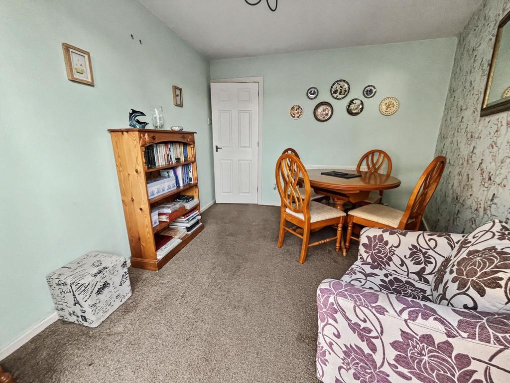 Dining/Sitting Room