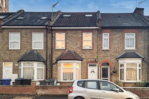 2 bedroom flat to rent, Stanley Road, South Harrow, Harrow, HA2