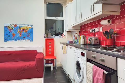 2 bedroom flat to rent, Stanley Road, South Harrow, Harrow, HA2