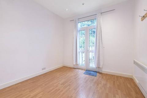 2 bedroom flat for sale, Dollis Road, Finchley, N3