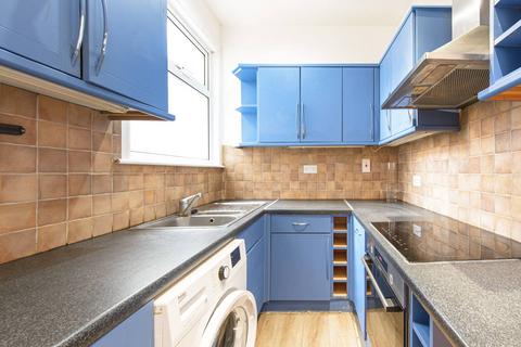 2 bedroom flat for sale, Dollis Road, Finchley, N3