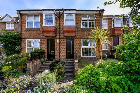 1 bedroom flat to rent, Windmill Rise, Kingston Hill, Kingston upon Thames, KT2