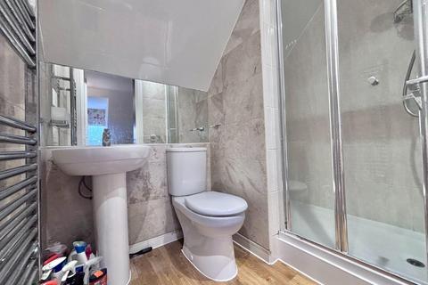 3 bedroom house for sale, Albacore Way, Hayes
