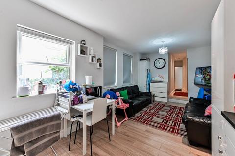 undefined, Abbotts Park Road, Leyton, London, E10