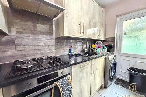 3 bedroom terraced house for sale, New Heston Road, HOUNSLOW TW5