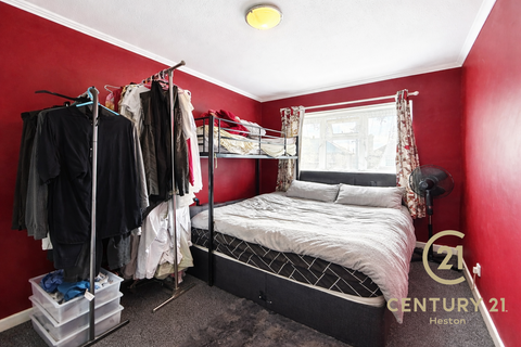 3 bedroom terraced house for sale, New Heston Road, HOUNSLOW TW5