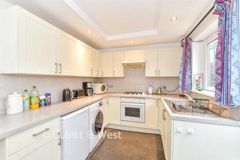 2 bedroom terraced house for sale, Oberon Close, Waterlooville PO7