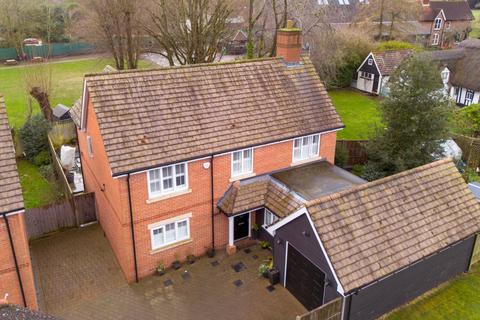 3 bedroom detached house for sale, Bluebell Drive, Saffron Walden CB11