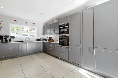 3 bedroom detached house for sale, Bluebell Drive, Saffron Walden CB11