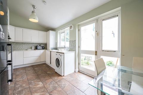 undefined, Cleveland Way, Stepney, London, E1