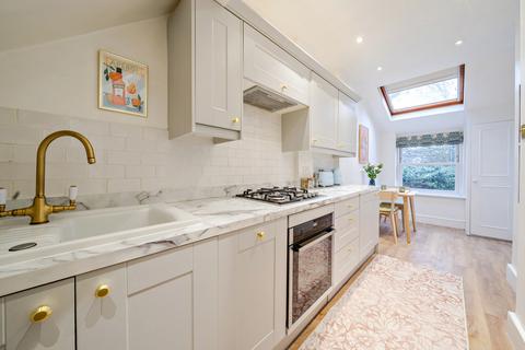 1 bedroom property for sale, Leathwaite Road, Battersea, London, SW11