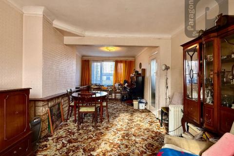 undefined, Wood Lane, Kingsbury, London, NW9