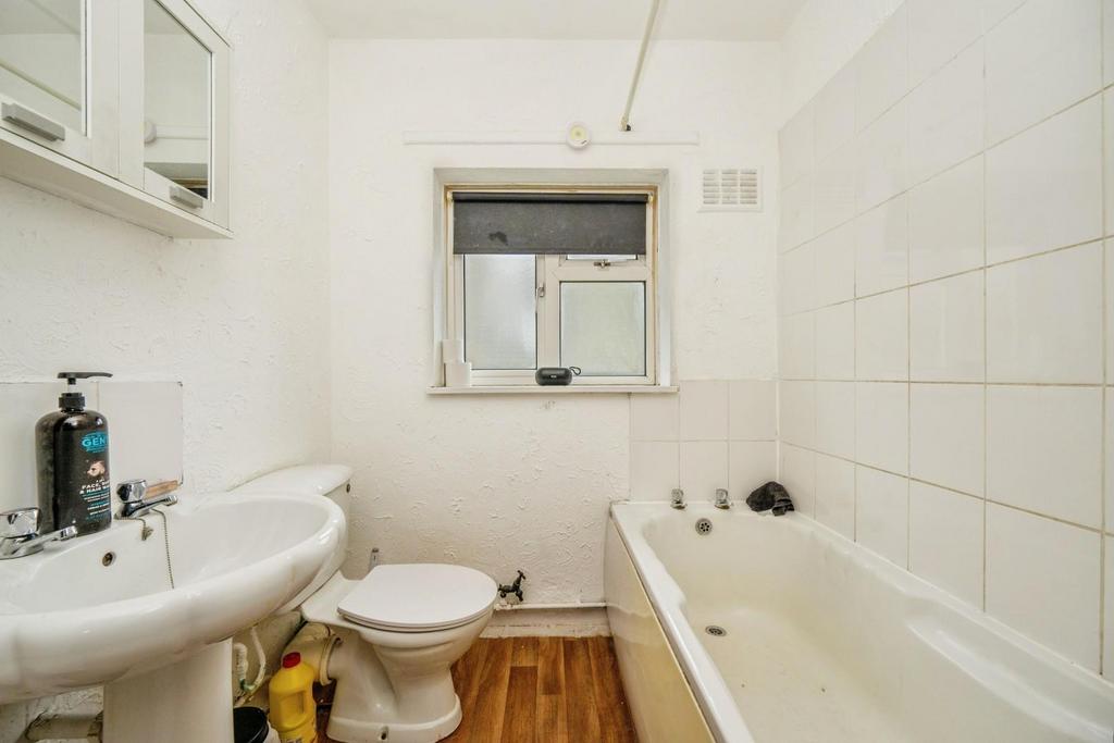 15suttonavenue-9.jpg