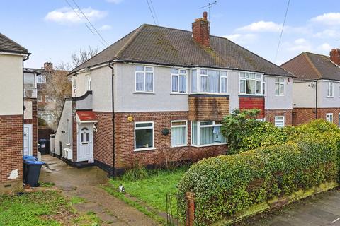 2 bedroom maisonette for sale, Stainton Road, Enfield