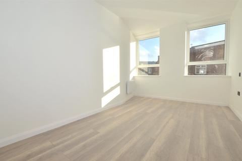 1 bedroom apartment to rent, London Road, Surrey RH1