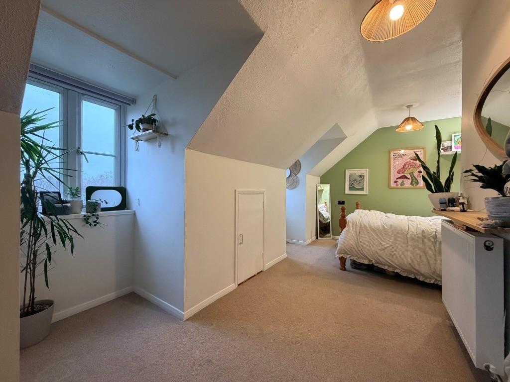 Bedroom1 1