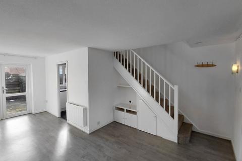 2 bedroom terraced house to rent, Poplar Road, Ashley, New Milton, Hampshire, BH25 5XP